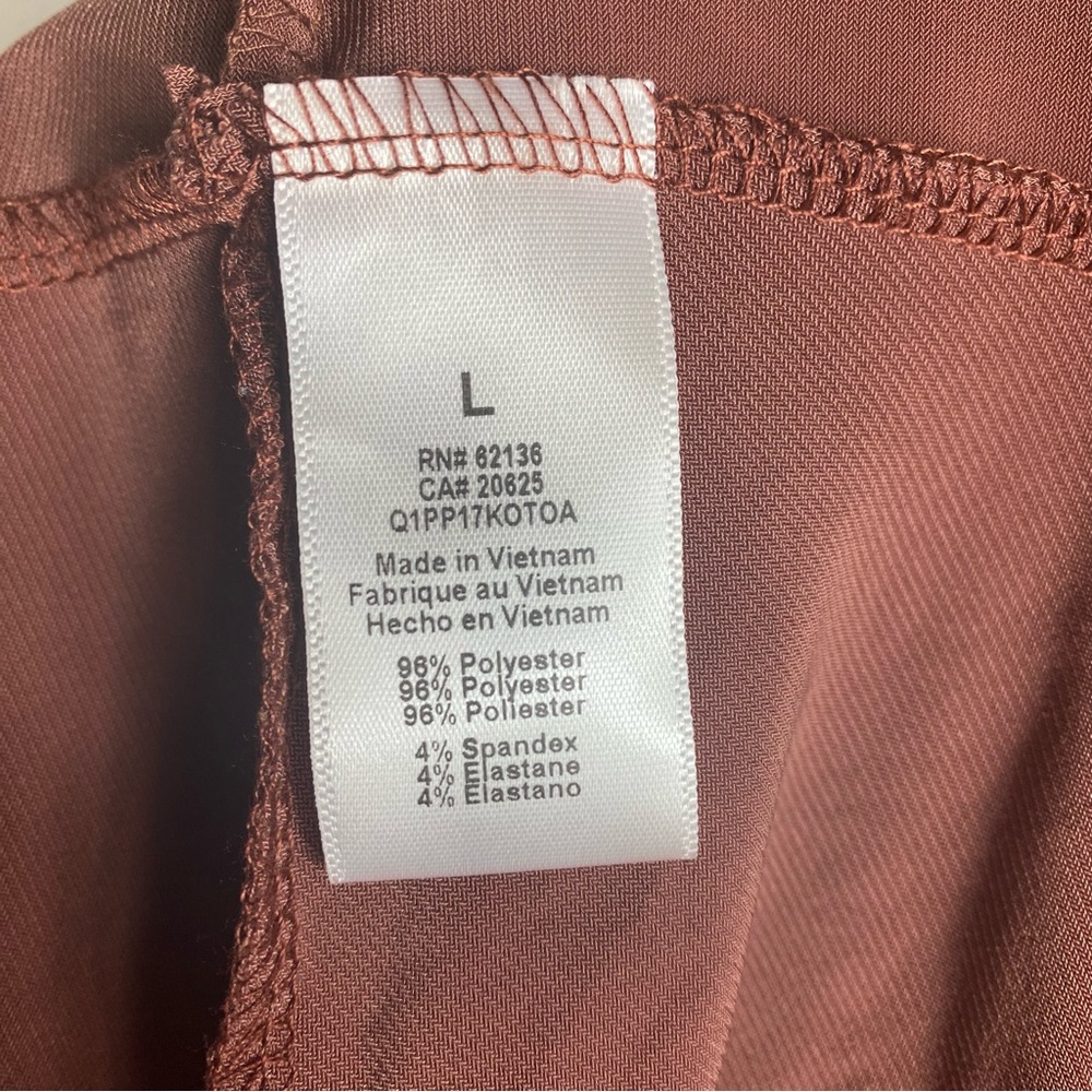 NWT Guess Bodysuit - Picture 13 of 13